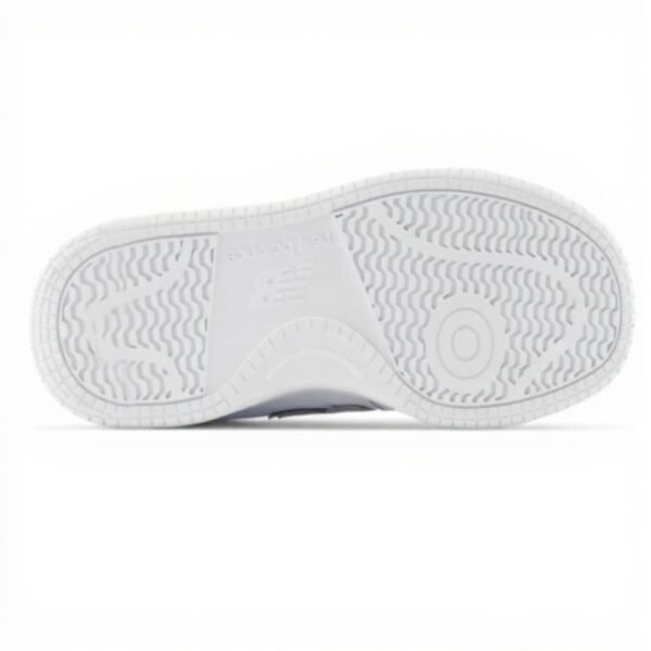 New Balance Sneaker Weiß Basketball-Design strapazierfähig